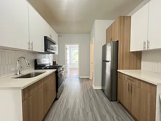 44 Storms Avenue, #2L