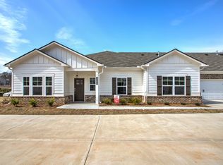 3929 Shelleydale Dr, Powder Springs, GA 30127