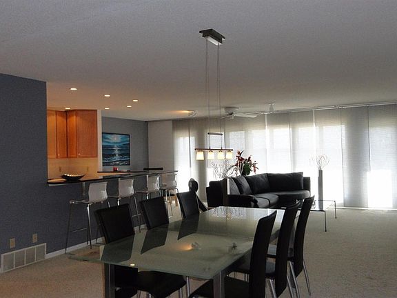 4th image of 3714 N Shore Dr Unit 101D