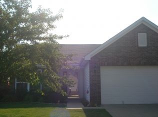 2464 Longleaf Dr, Greenwood, IN 46143