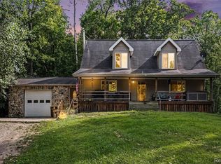 193 Miller Lake Rd, Columbiaville, MI 48421