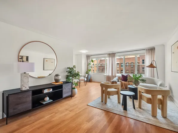 420 East 72nd Street image 1 of 10