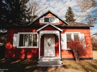 3662 N River Rd, Fort Gratiot, MI 48059