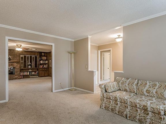 004_Formal Living Room_-2