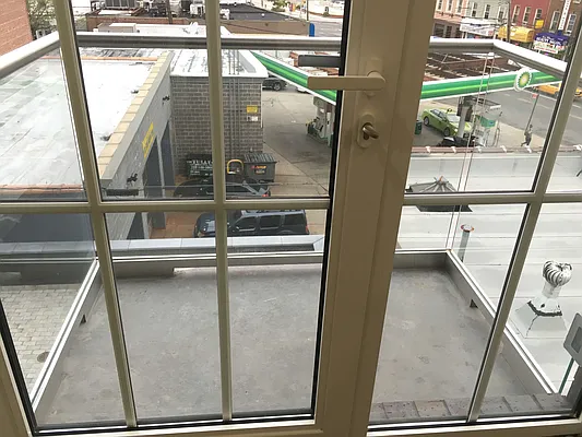 Rented by NY Space Finders Inc. | media 33