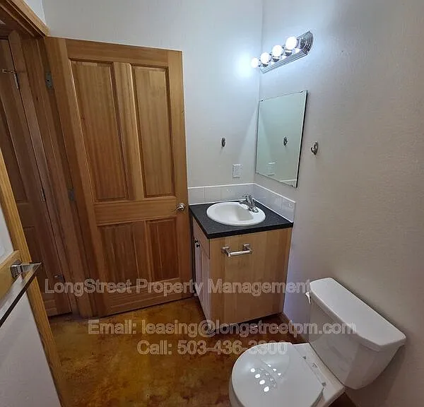 132 SW Avery Ave #103 — Photo 12