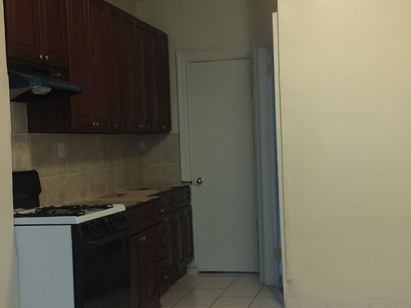 2nd image of 43-12 25th Ave Astoria Ny 11103 #R