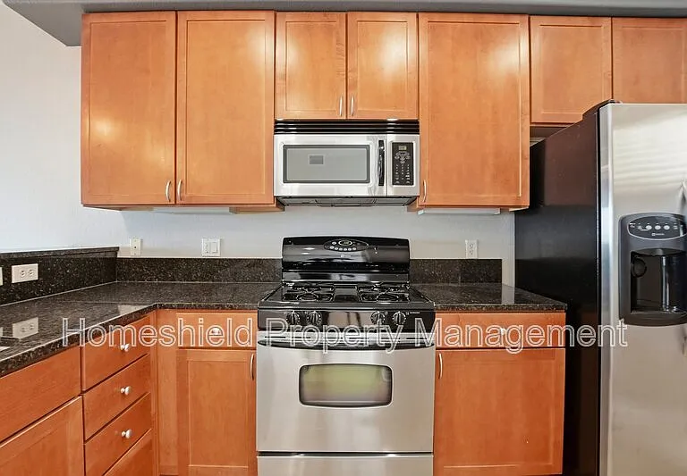 2330 1st Ave #411 — Photo 4