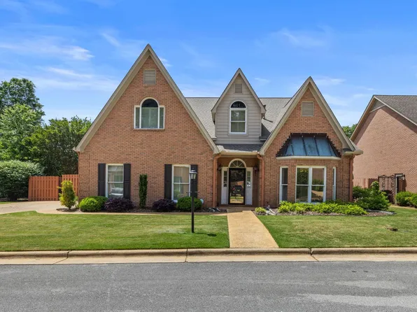 12 Brannon Ct, Florence, AL 35630