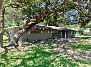 400 White Oak Dr, Woodway, TX 76712