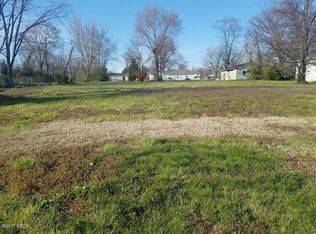 616 Largent St, Harrisburg, IL 62946