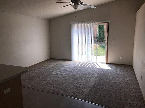 4th image of 7805 NE 65th St