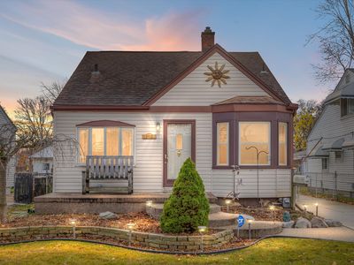 21930 Colony St, Saint Clair Shores, MI, 48080