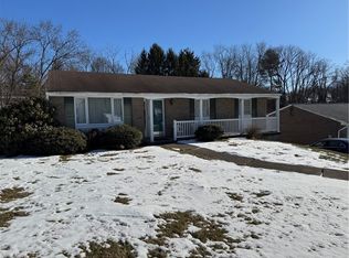 3016 Pitchfork Dr, Mc Kees Rocks, PA 15136