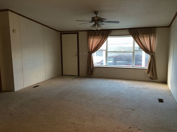 5th image of 101 Hibbard St Trailer 77