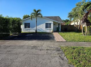 13818 SW 16th Ter, Miami, FL 33175