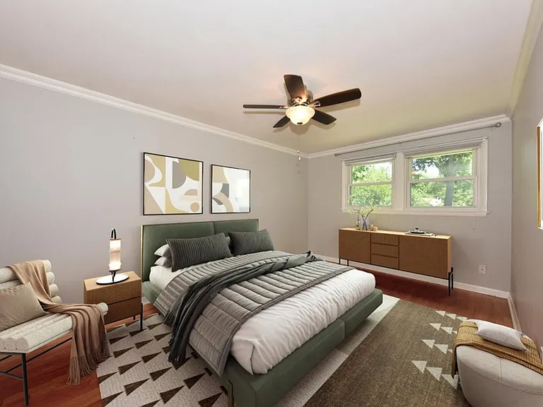 12475 Elmhurst Pkwy — Photo 9