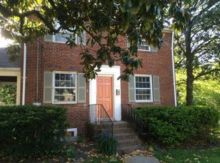 736 N Edison St, Arlington, VA 22203