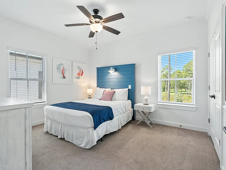 4688 Casablanca Dr — Photo 27