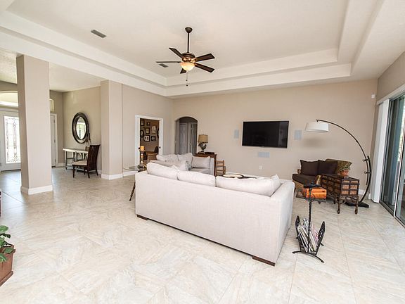 5th image of 460 River Moorings Dr