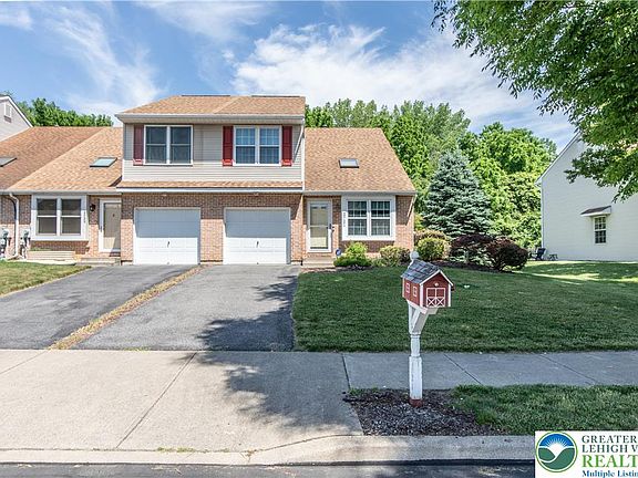 3rd image of 2721 Tamlynn Ln