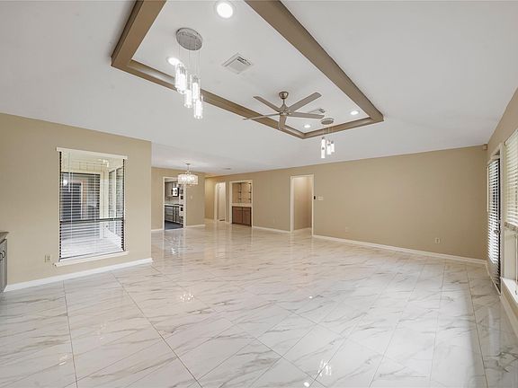 3rd image of 12719 Ashford Chase Dr