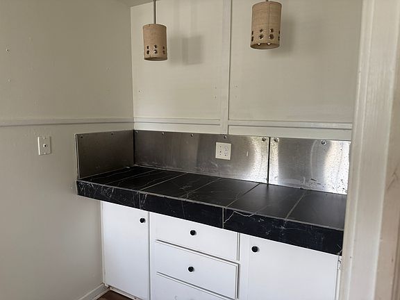 5th image of 2545 Rittiner Dr Unit D