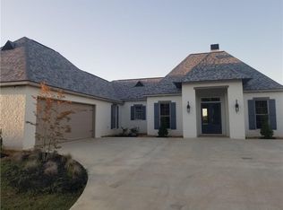 5809 Marthas Dr, Alexandria, LA 71303