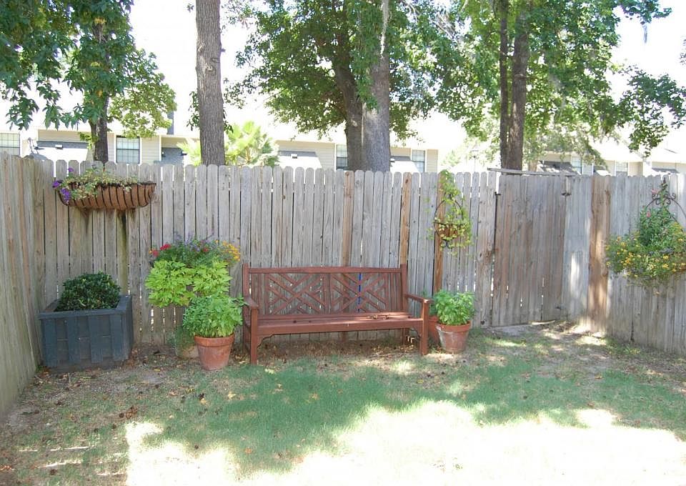2nd image of 1575 Nantahala Blvd