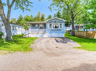 580 Beaver Creek Rd #61, Waterloo, ON N2J 3Z4