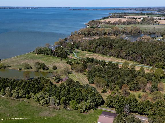 5th image of 29569 Porpoise Creek Rd
