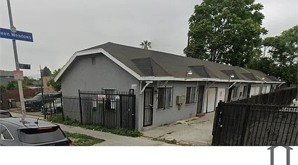 8441 S Main St