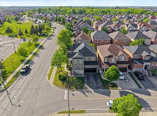 261 Mountainash Rd, Brampton, ON L6R 3M3
