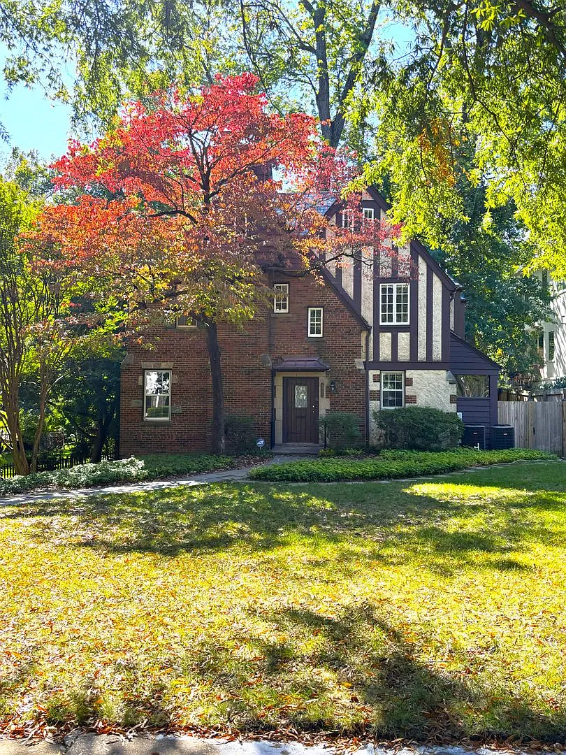 Wesley Heights Tudor on 1/3 Acre — Photo 2