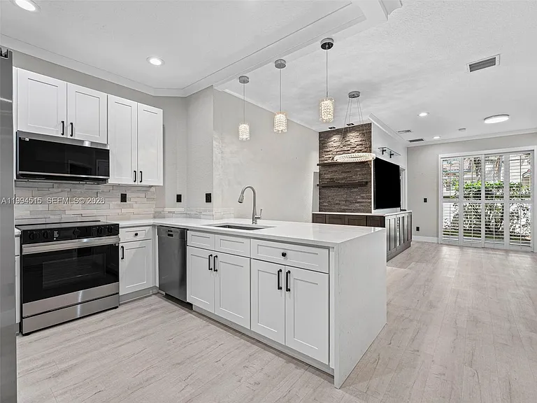 4851 Bonsai Cir #101 — Photo 25