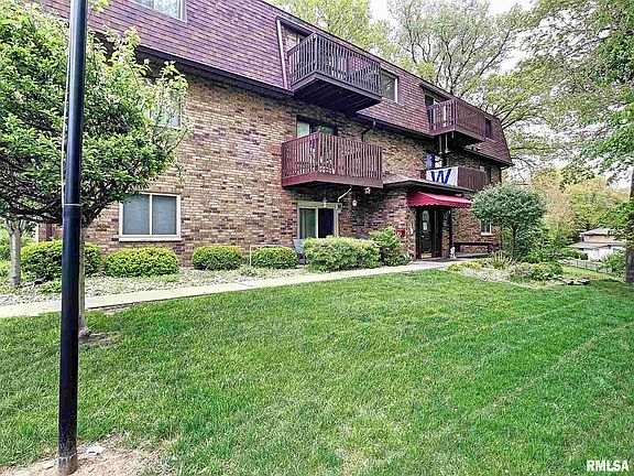 2nd image of 2507 26th Avenue Ct APT 6