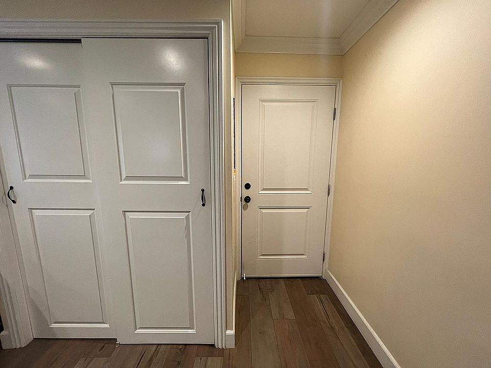 1st image of 7412-7410 Jamieson Ave