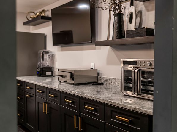 411 Dayton Rd APT 228