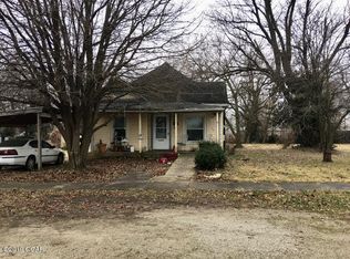 124 E Main St, Fairview, MO 64842