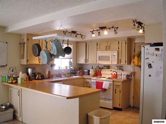 2nd image of 5021 Gentry Ln