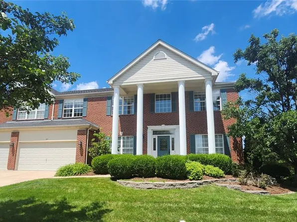 831 Wheaton Way, Saint Louis, MO 63141