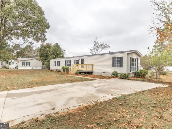 234 Bayberry Dr, Byron, GA 31008