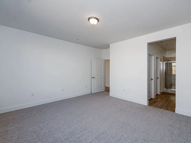 2858 E Corteza Dr — Photo 13
