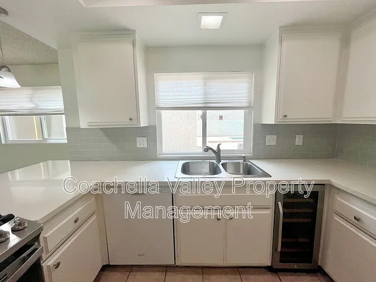 76716 New York Ave — Photo 12