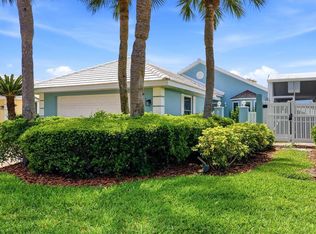 733 Harrington Lake Dr N #25, Venice, FL 34293