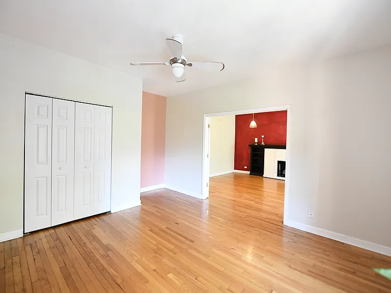 1260 W Pratt Blvd #2 — Photo 19