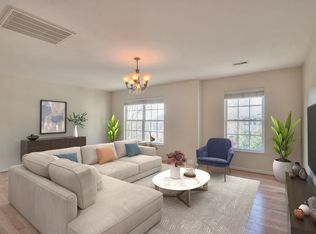 8028 Pine Forest Dr, Nashville, TN 37221