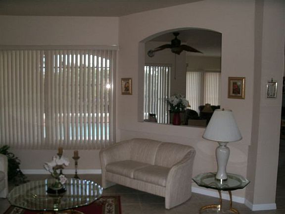 5th image of 36 Lee Dr