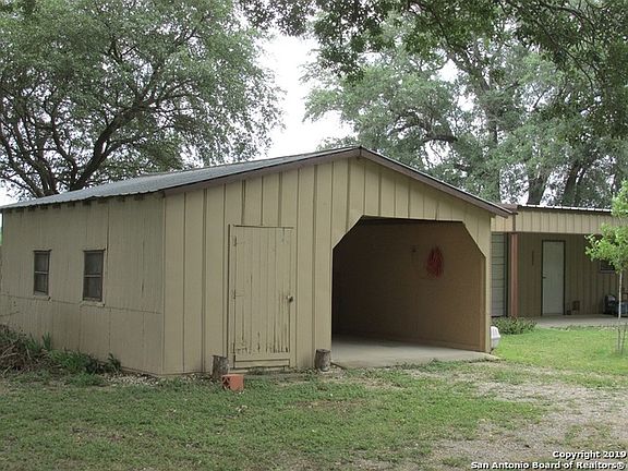 4th image of 147 County Road 423 #D