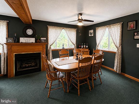 5th image of 303 Flickerwood Rd
